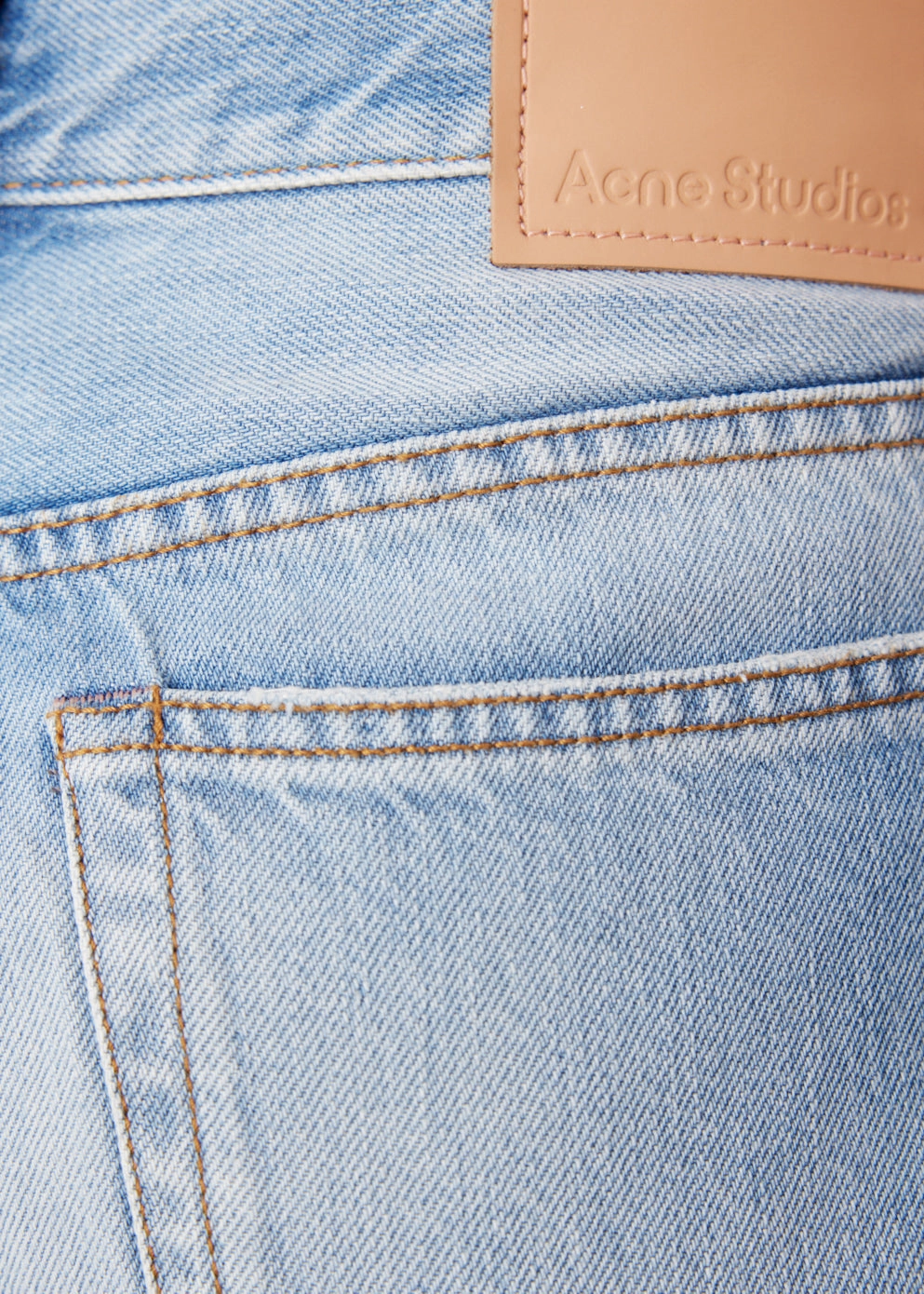 2021F Light Blue Vintage Jeans 30"