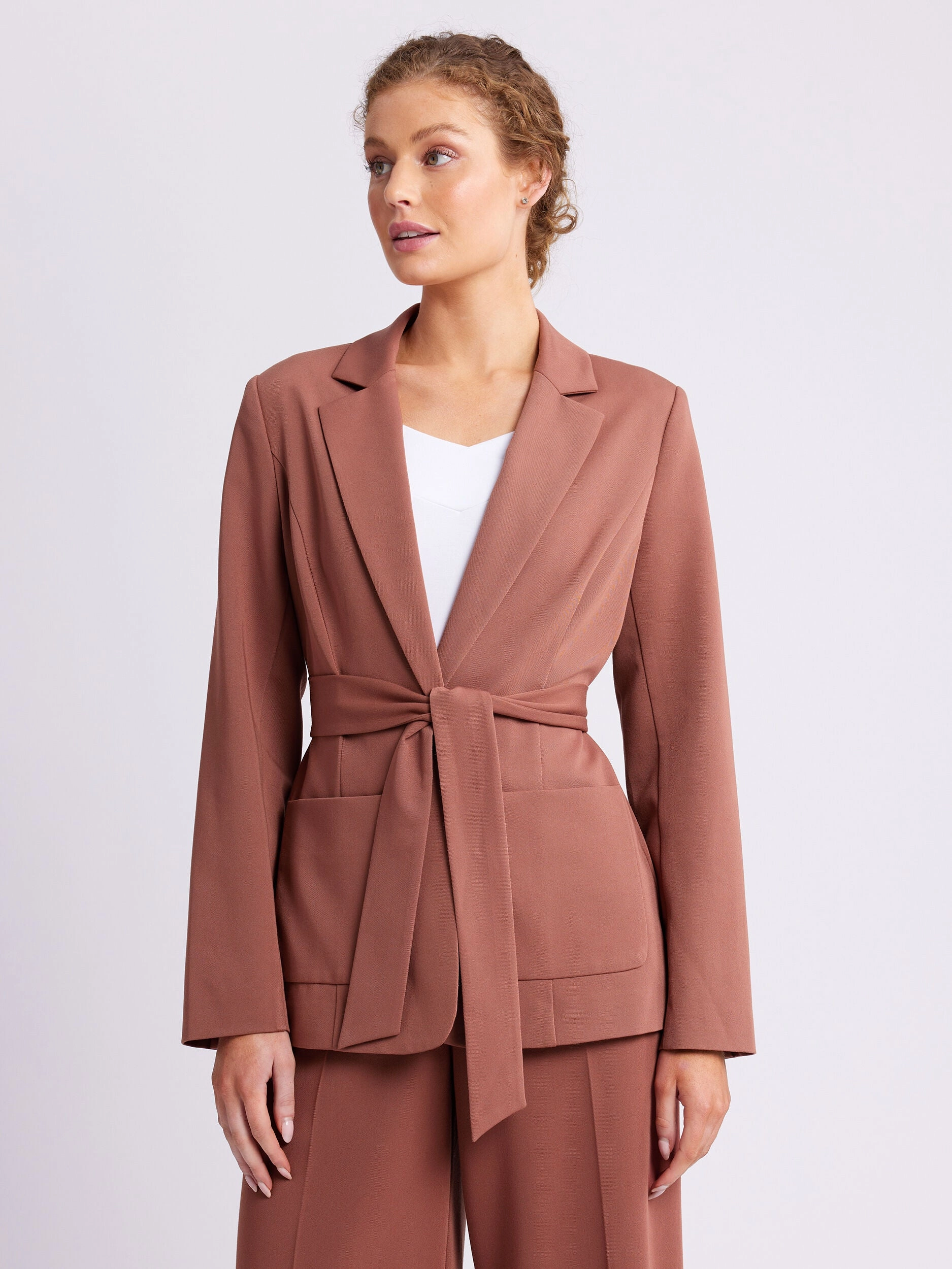 Courtney Blazer
