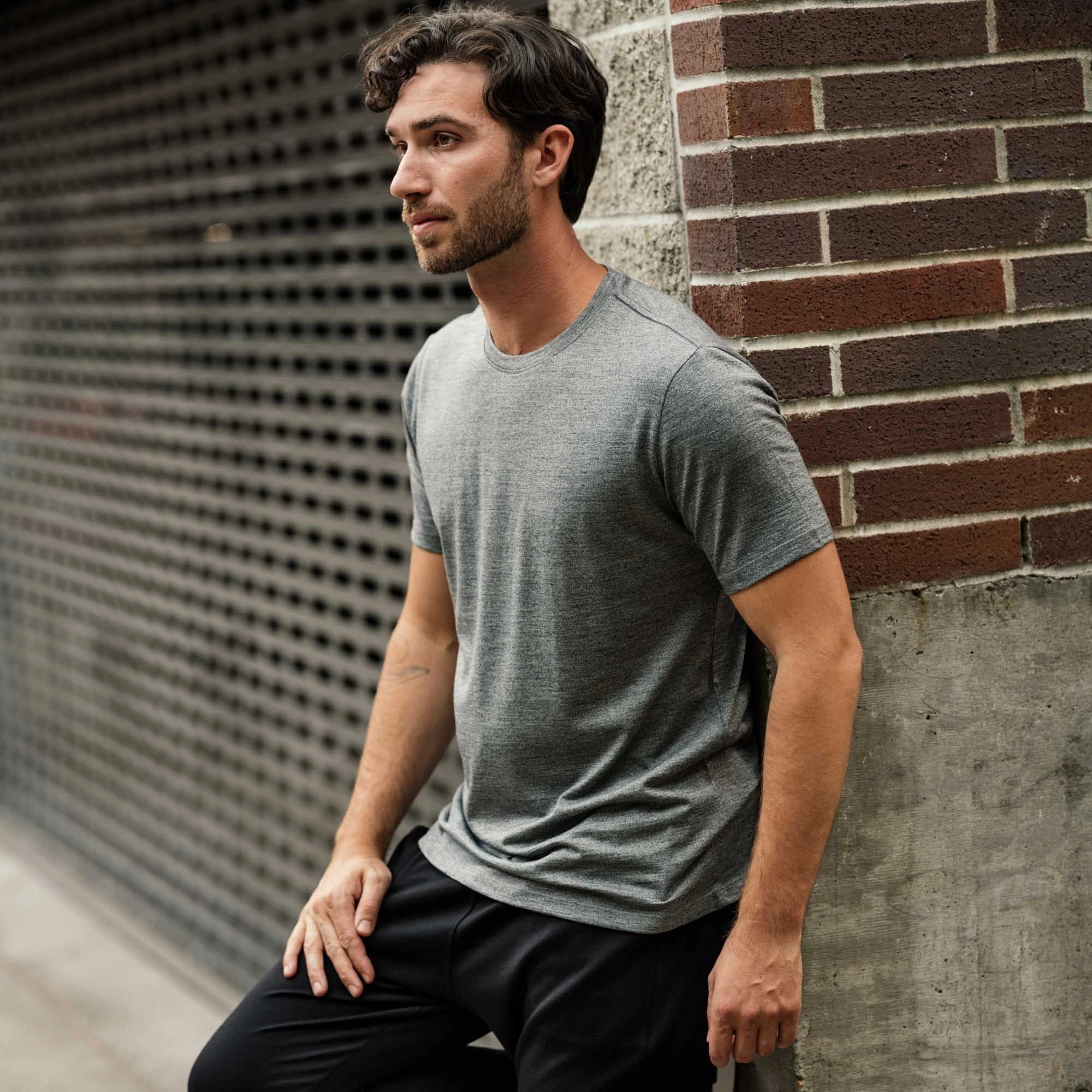 Signature Crew Neck Tee