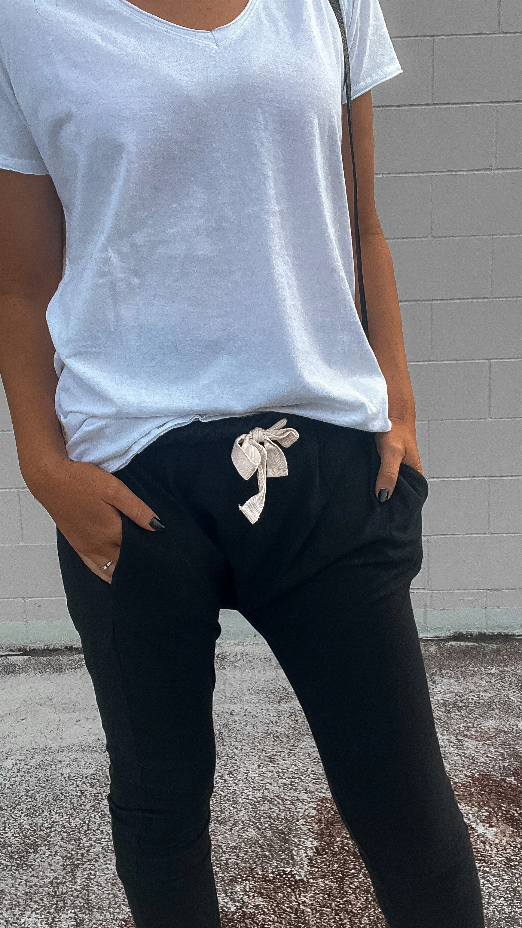 Silent Theory Fluid Pants Black